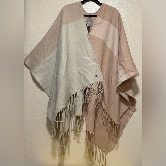 Soia &amp; Kyo Fringed Poncho | Wrap | Scarfigan
